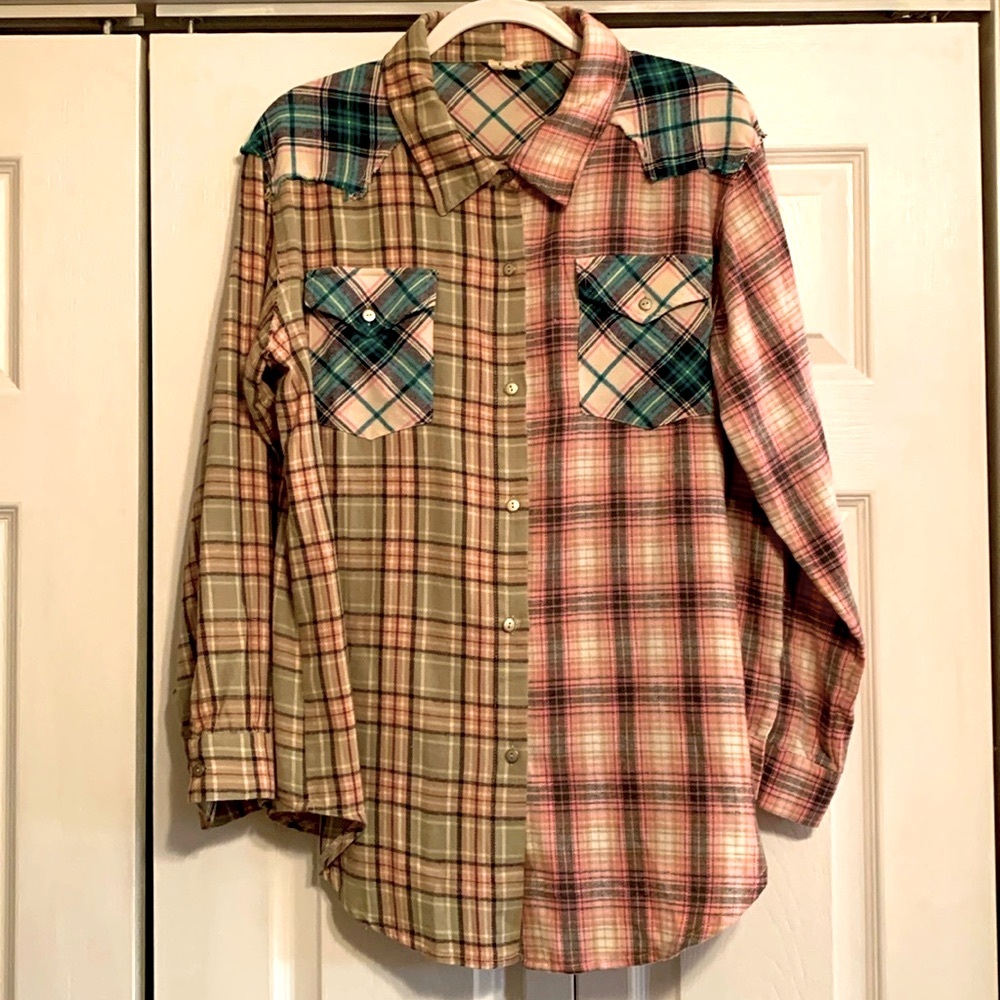 Pol, Patchwork Flannel Button Down Shirt, Size Me… - image 4